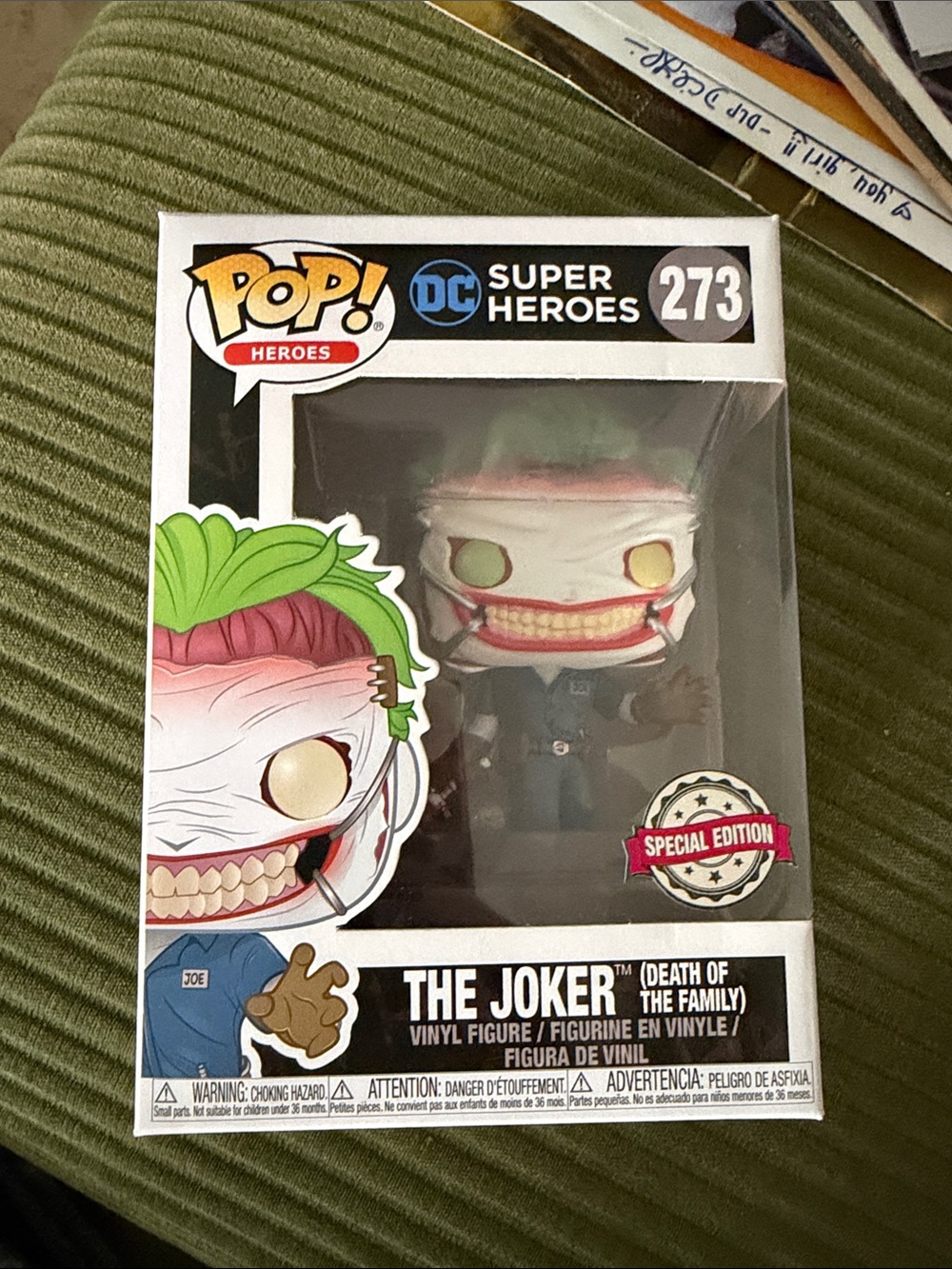 Funko Pop! Heroes The Joker (Death of the Family) - Green Hair, White Face